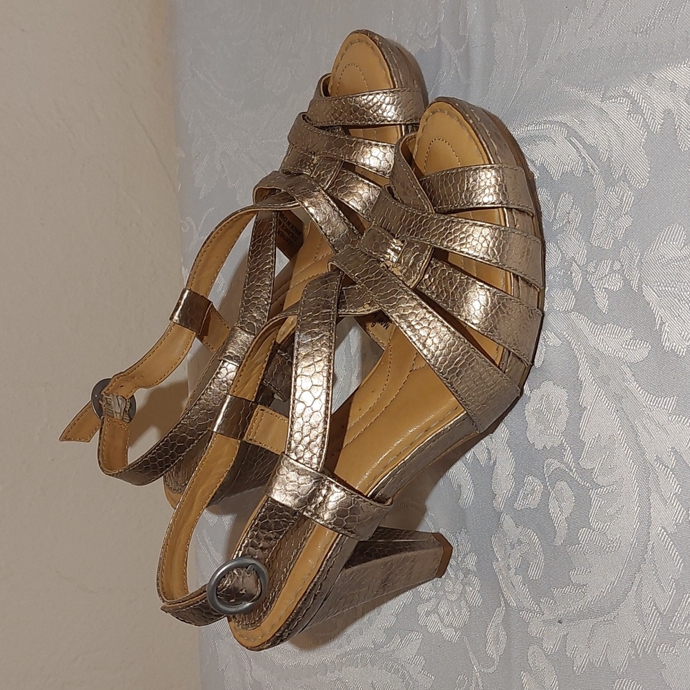 BORN gold tone heeled sandals. Size 6. Like new - Worn once